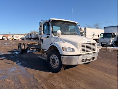 Used 2019 Freightliner M2 106 - photo 1