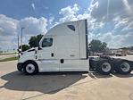 Used 2022 Freightliner Cascadia Detroit DD15AT Semi Truck with Sleeper Cab for sale #462249 - photo 4