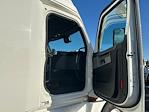 Used 2022 Freightliner Cascadia Detroit DD15AT Semi Truck with Sleeper Cab for sale #462250 - photo 13