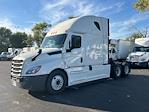 Used 2022 Freightliner Cascadia Detroit DD15AT Semi Truck with Sleeper Cab for sale #462250 - photo 3