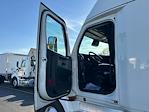 Used 2022 Freightliner Cascadia Detroit DD15AT Semi Truck with Sleeper Cab for sale #462250 - photo 9
