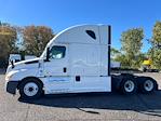 Used 2022 Freightliner Cascadia Detroit DD15AT Semi Truck with Sleeper Cab for sale #462333 - photo 4