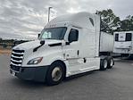 Used 2022 Freightliner Cascadia Detroit DD15AT Semi Truck with Sleeper Cab for sale #462347 - photo 3