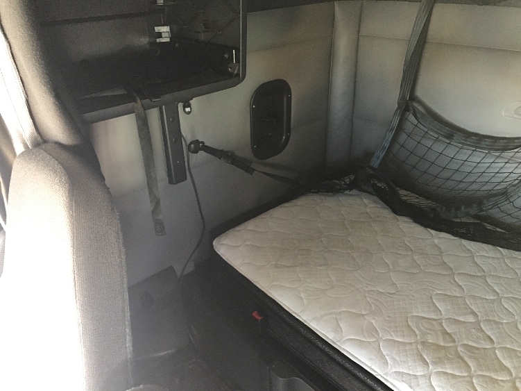 Used 2022 Freightliner Cascadia - photo 21
