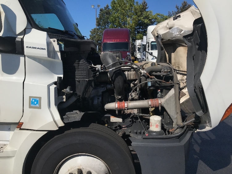 Used 2022 Freightliner Cascadia - photo 22