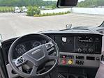 Used 2022 Freightliner Cascadia Detroit DD15AT Semi Truck with Sleeper Cab for sale #462365 - photo 11