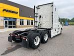 Used 2022 Freightliner Cascadia Detroit DD15AT Semi Truck with Sleeper Cab for sale #462365 - photo 7