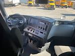 Used 2022 Freightliner Cascadia Detroit DD15AT Semi Truck with Sleeper Cab for sale #462386 - photo 12