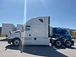 Used 2022 Freightliner Cascadia Detroit DD15AT Semi Truck with Sleeper Cab for sale #462386 - photo 4