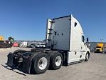 Used 2022 Freightliner Cascadia Detroit DD15AT Semi Truck with Sleeper Cab for sale #462386 - photo 7