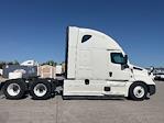 Used 2022 Freightliner Cascadia Detroit DD15AT Semi Truck with Sleeper Cab for sale #462386 - photo 8