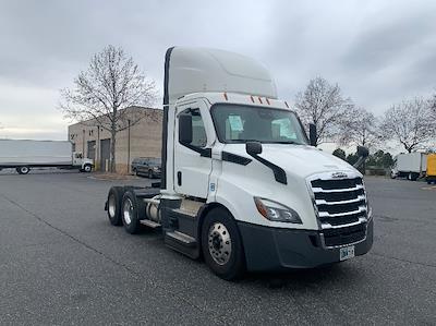 Used 2022 Freightliner Cascadia Detroit DD13 Semi Truck for sale #463386 - photo 1