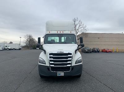 Used 2022 Freightliner Cascadia Detroit DD13 Semi Truck for sale #463386 - photo 2