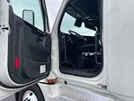 Used 2023 Freightliner Cascadia Detroit DD15AT Semi Truck with Sleeper Cab for sale #463674 - photo 9