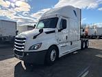 Used 2022 Freightliner Cascadia Detroit DD15AT Semi Truck with Sleeper Cab for sale #463686 - photo 3