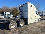 Used 2022 Freightliner Cascadia Detroit DD15AT Semi Truck with Sleeper Cab for sale #463688 - photo 7