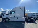Used 2022 Freightliner Cascadia Detroit DD15AT Semi Truck with Sleeper Cab for sale #463691 - photo 4