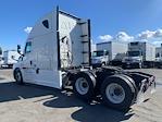 Used 2022 Freightliner Cascadia Detroit DD15AT Semi Truck with Sleeper Cab for sale #463691 - photo 5