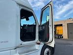 Used 2022 Freightliner Cascadia Detroit DD15AT Semi Truck with Sleeper Cab for sale #463692 - photo 13