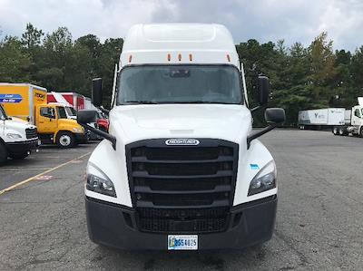 Used 2022 Freightliner Cascadia Detroit DD15AT Semi Truck with Sleeper Cab for sale #464137 - photo 2