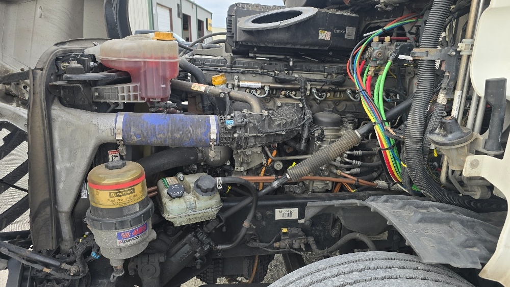 Used 2022 Freightliner Cascadia - photo 23