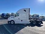 Used 2022 Freightliner Cascadia Detroit DD15AT Semi Truck with Sleeper Cab for sale #464198 - photo 4
