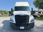 Used 2022 Freightliner Cascadia Detroit DD15AT Semi Truck with Sleeper Cab for sale #464202 - photo 2