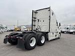 Used 2022 Freightliner Cascadia Detroit DD15AT Semi Truck with Sleeper Cab for sale #464210 - photo 7