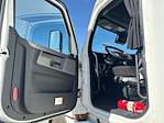 Used 2022 Freightliner Cascadia Detroit DD15AT Semi Truck with Sleeper Cab for sale #464210 - photo 9