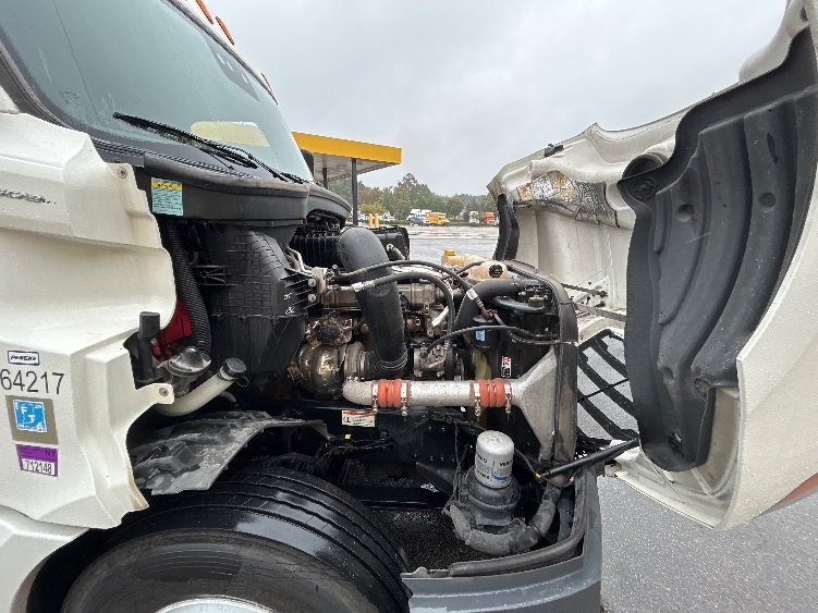 Used 2022 Freightliner Cascadia - photo 22