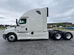 Used 2022 Freightliner Cascadia Detroit DD15AT Semi Truck with Sleeper Cab for sale #464239 - photo 4