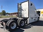 Used 2022 Freightliner Cascadia Detroit DD15AT Semi Truck with Sleeper Cab for sale #464253 - photo 7