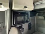 Used 2022 Freightliner Cascadia Detroit DD15AT Semi Truck with Sleeper Cab for sale #464254 - photo 19