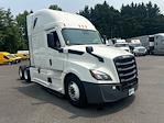 Used 2022 Freightliner Cascadia Detroit DD15AT Semi Truck with Sleeper Cab for sale #464255 - photo 1