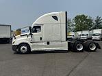 Used 2022 Freightliner Cascadia Detroit DD15AT Semi Truck with Sleeper Cab for sale #464255 - photo 4
