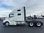 Used 2023 Volvo VNL Volvo D13 Semi Truck for sale #465733 - photo 4