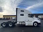 Used 2023 Volvo VNL Volvo D13 Semi Truck for sale #465733 - photo 8
