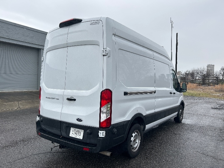 Used 2022 Ford Transit 250 - photo 13