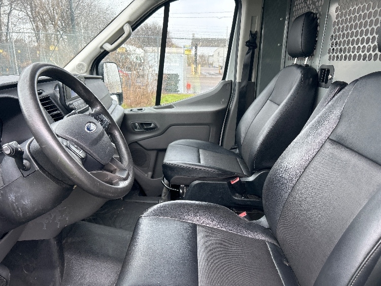 Used 2022 Ford Transit 250 - photo 18