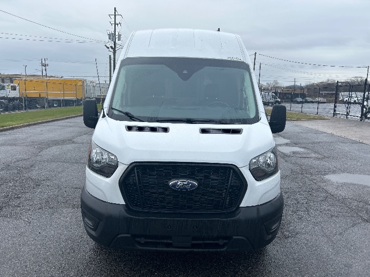 Used 2022 Ford Transit 250 - photo 25