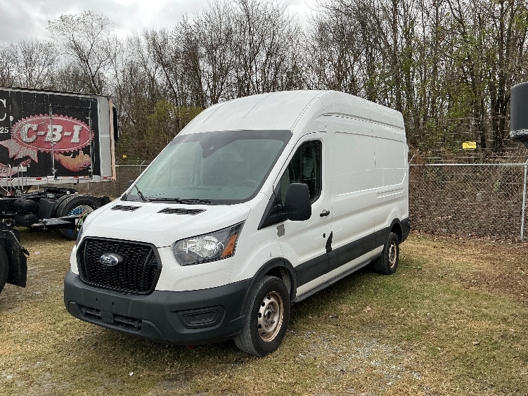 Used 2022 Ford Transit 250 - photo 5