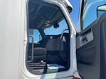 Used 2022 Freightliner Cascadia Detroit DD15AT Semi Truck with Sleeper Cab for sale #468428 - photo 13