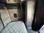 Used 2022 Freightliner Cascadia Detroit DD15AT Semi Truck with Sleeper Cab for sale #468428 - photo 18