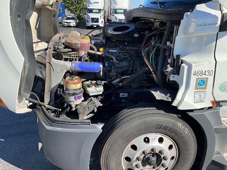 Used 2022 Freightliner Cascadia - photo 23