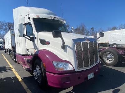 Used 2020 Peterbilt 579 - photo 1