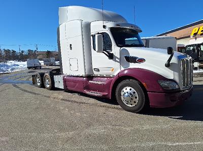 Used 2020 Peterbilt 579 - photo 1