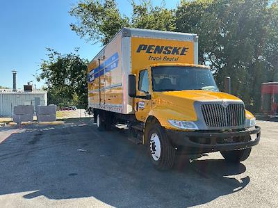 Used 2022 International MV Box Truck with Liftgate for sale #481954 - photo 1