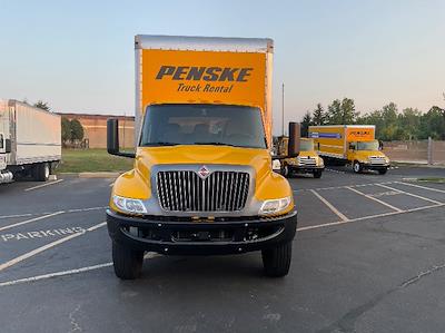 Used 2022 International MV Box Truck with Liftgate for sale #481957 - photo 2