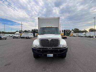 Used 2022 International MV Box Truck with Liftgate for sale #482574 - photo 2