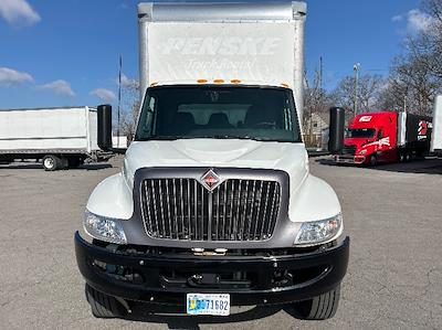 Used 2022 International MV Box Truck with Liftgate for sale #482590 - photo 2